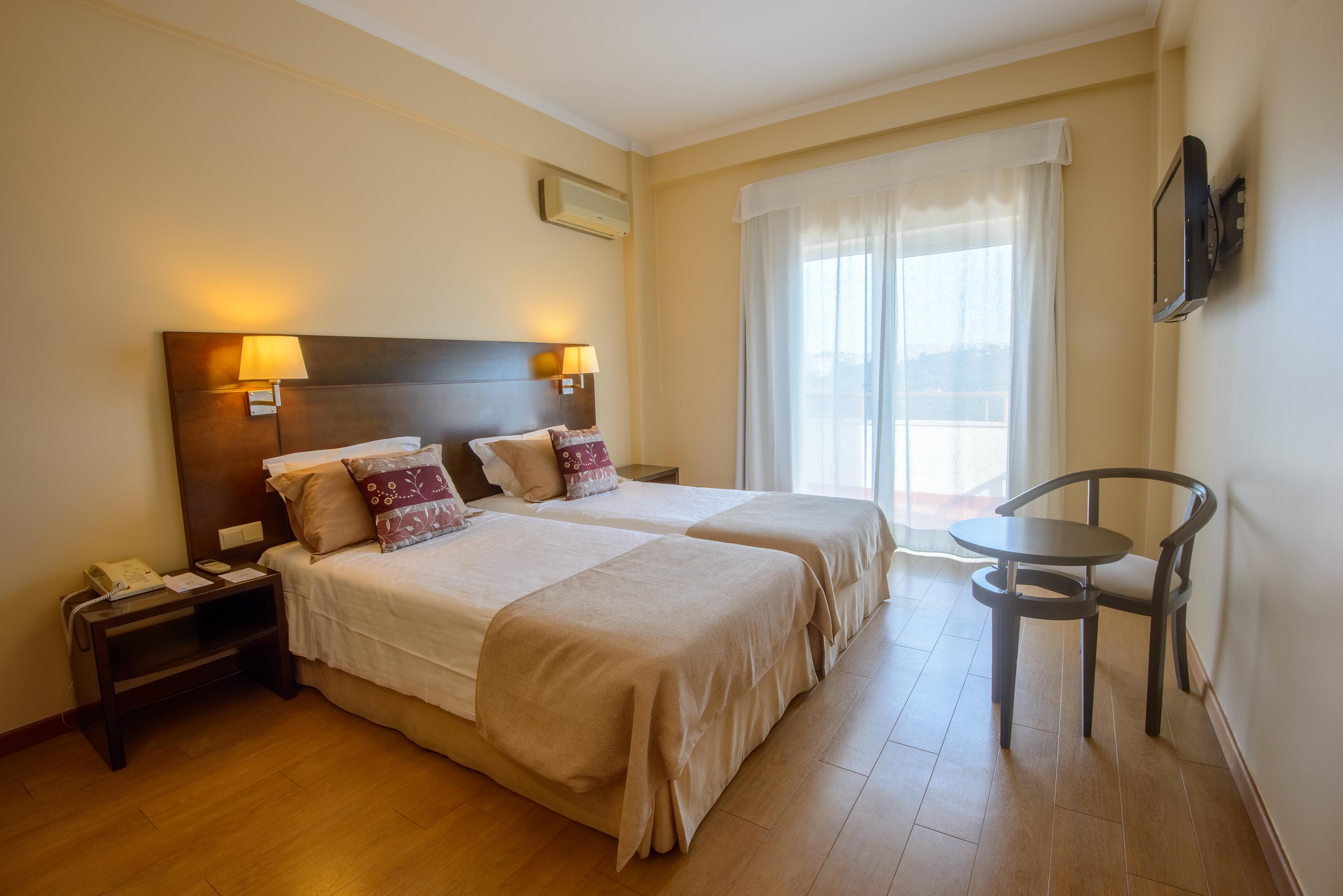 Amazonia Jamor Hotel Linda-a-Pastora Εξωτερικό φωτογραφία
