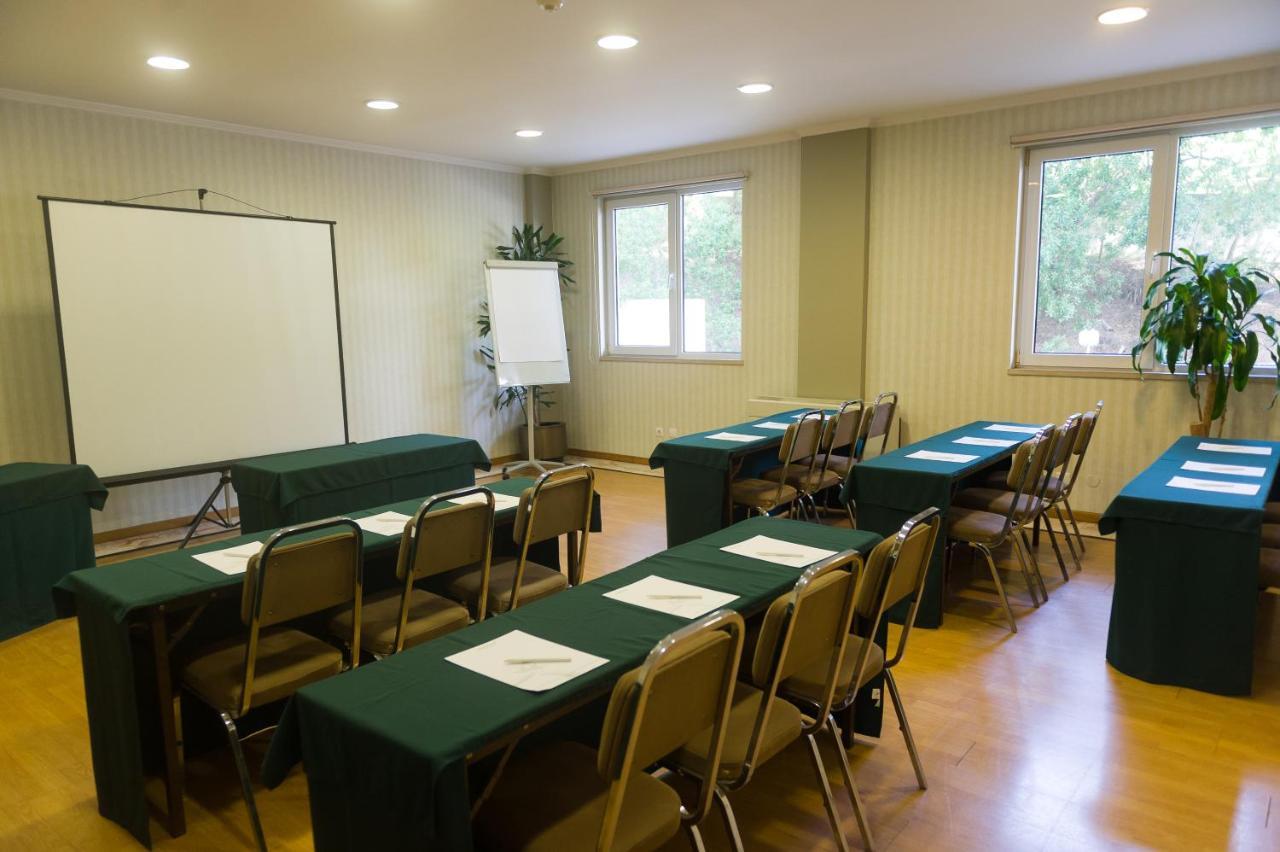 Amazonia Jamor Hotel Linda-a-Pastora Εξωτερικό φωτογραφία
